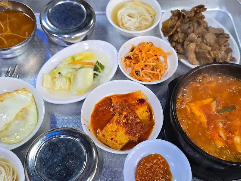 푸짐한 한 상 차림