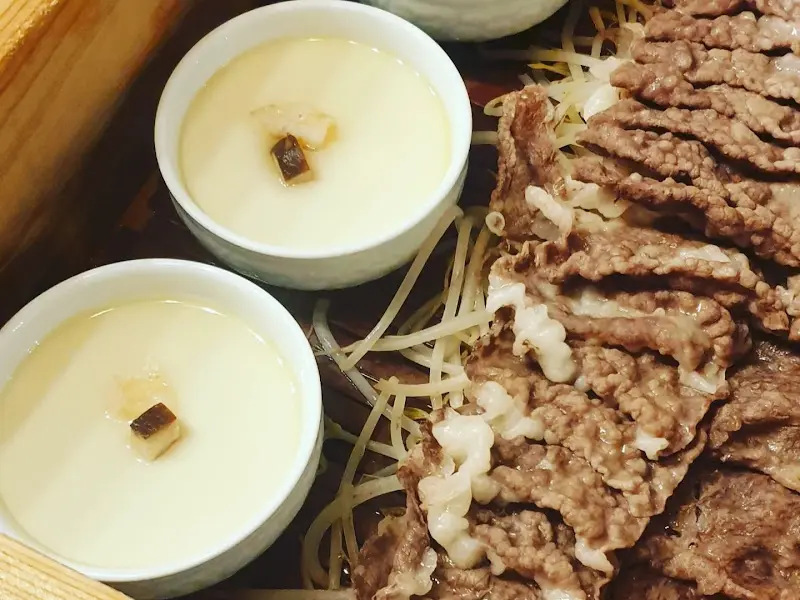 편백찜 정식의 아름다운 자태