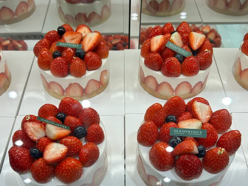 시즈니크 딸기 미니 케이크