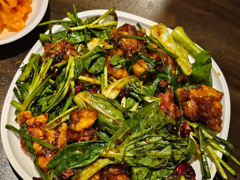 윤기가 좌르르 흐르는 깐풍기