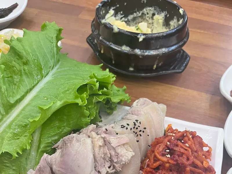 보쌈정식 한상차림