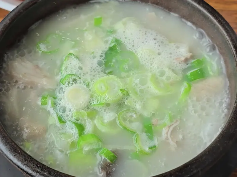 파가 듬뿍 들어간 순대국