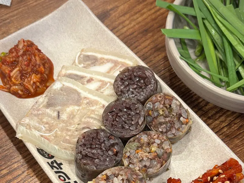 편육, 순대, 무말랭이