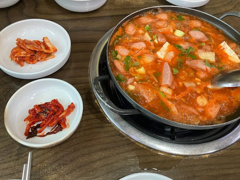 호수식당 부대찌개