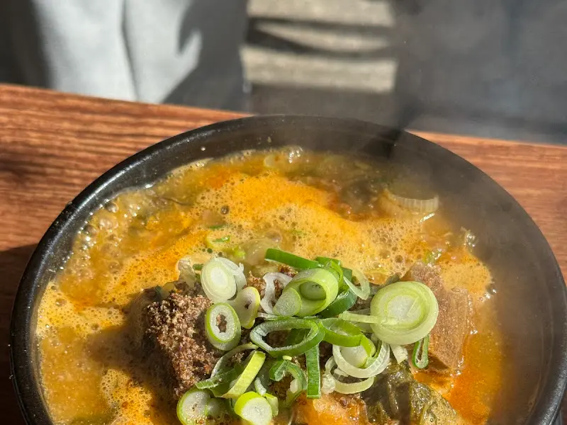 깔끔한 매장 내부