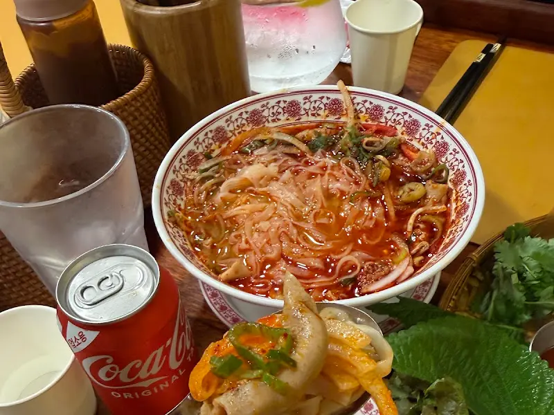 반쎄오와 쌀국수