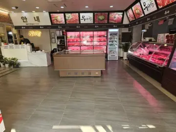 정겹고 푸근한 인심, 군위에서 만난 인생 맛집 한우우사랑마을