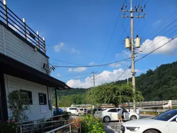 솥뚜껑에 끓여 레전드 찍는 공주 메기 매운탕 맛집, 여긴 무조건 저장각!