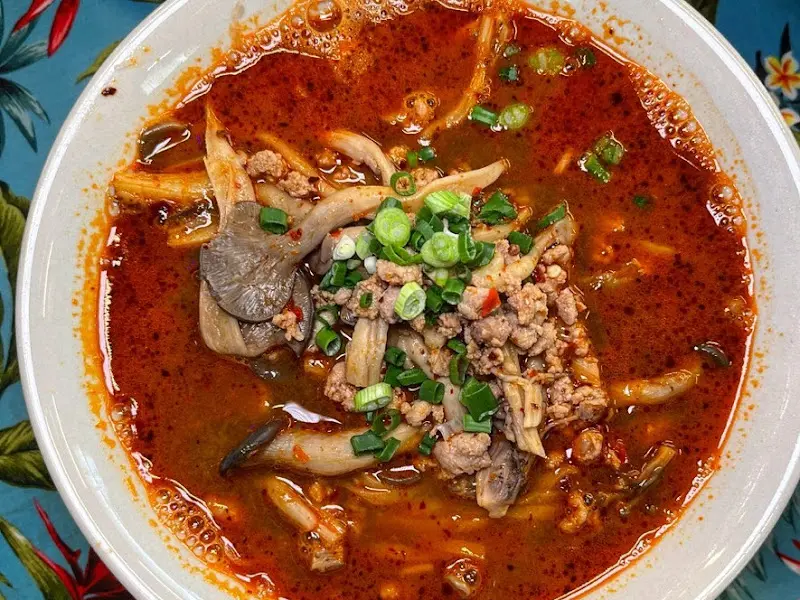 매콤새콤 똠얌 쌀국수