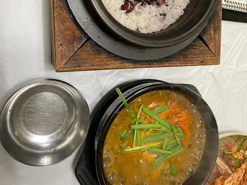 돌솥밥과 추어탕