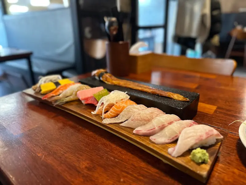 다채로운 구성의 라온스시 초밥