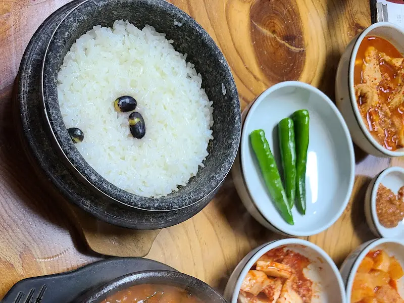 내장탕과 곁들임