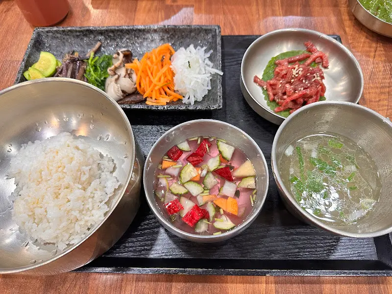 육회비빔밥 정식