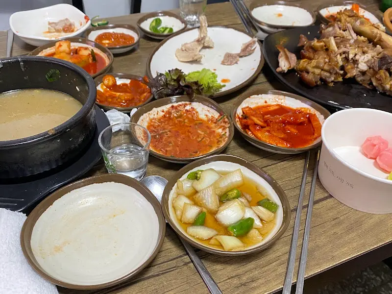 푸짐한 한상 차림