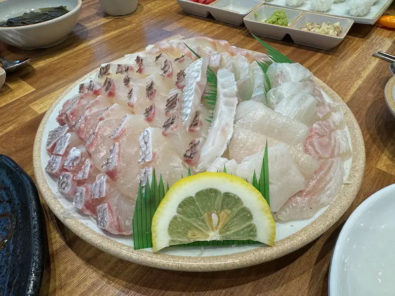 모듬 숙성회 한 상차림