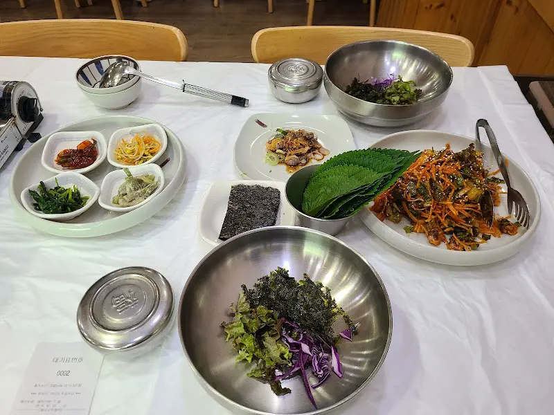 푸짐한 꼬막정식 한 상 차림