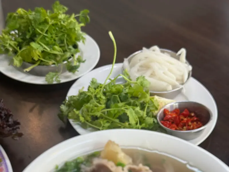 고수, 숙주, 레몬