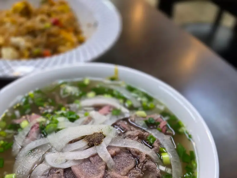 쌀국수와 볶음밥