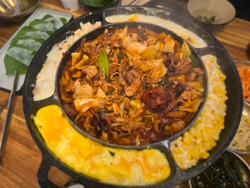 쭈꾸미 철판 볶음