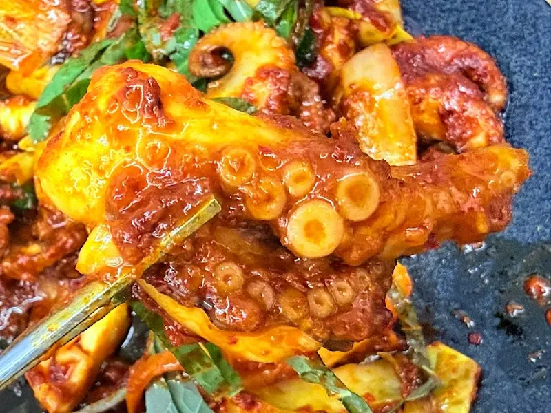 매콤한 낙지볶음