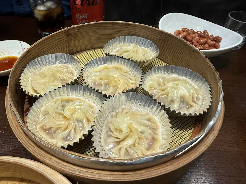 육즙이 팡팡 터지는 샤오롱바오