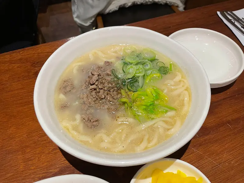 이타국시 사골국시