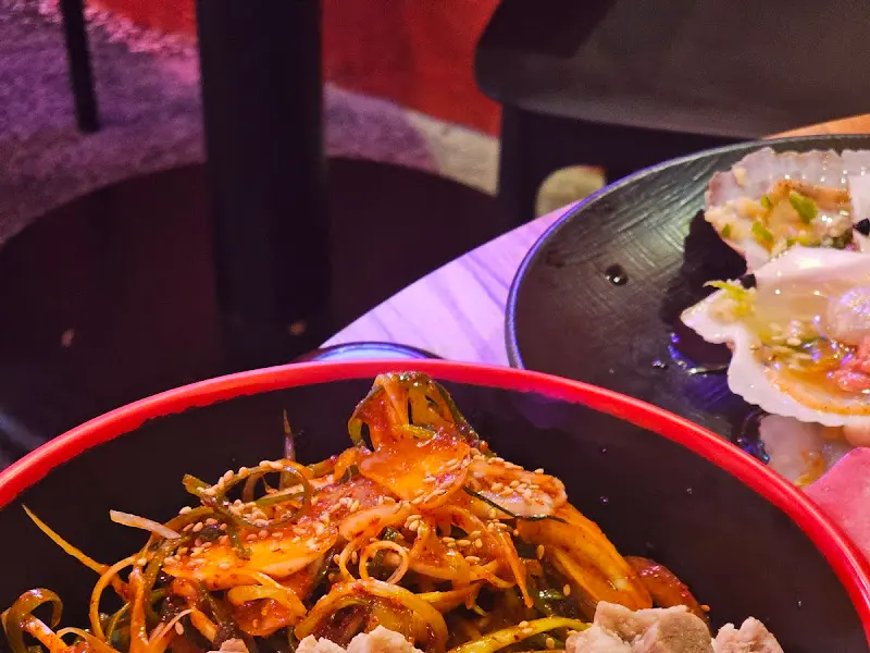 매콤한 튀김 골뱅이 소면