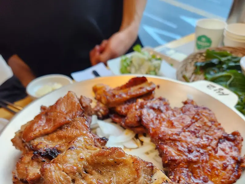 숯불갈비 근접샷