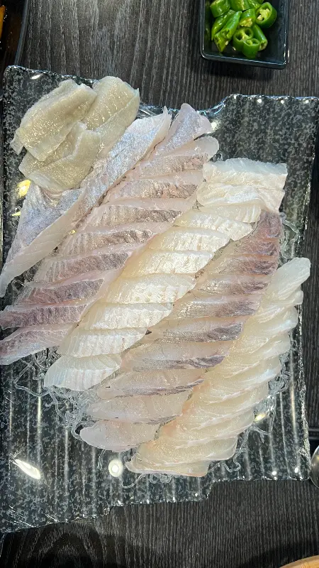 싱싱한 도다리회