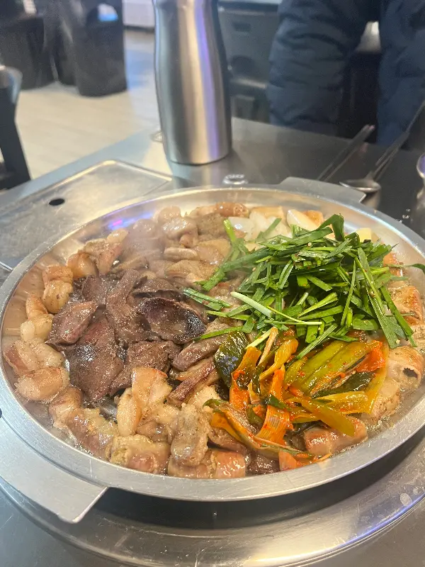 푸짐한 곱창 한 상