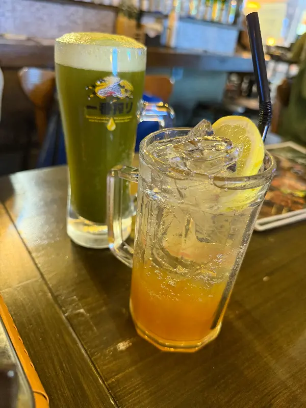 말차 생맥주와 유자 하이볼