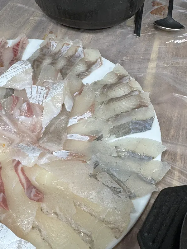 신선한 회 한 점