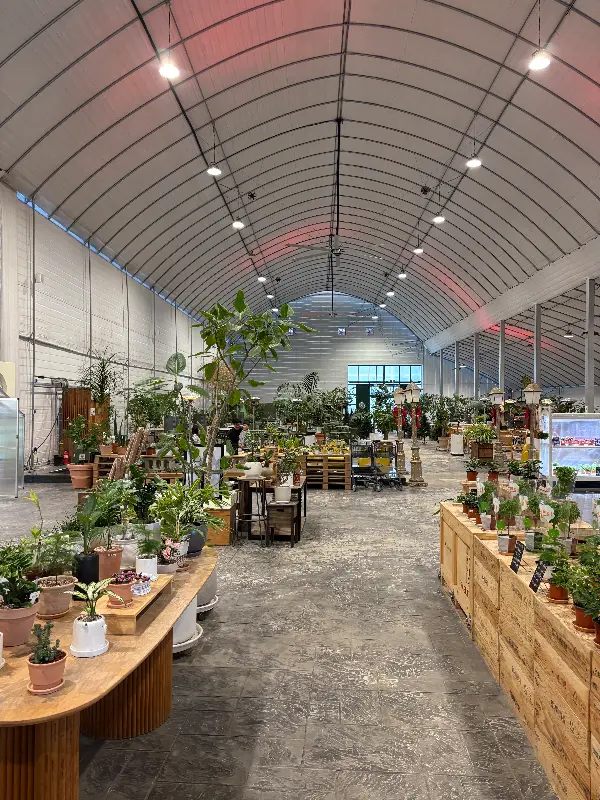 카페 내부 전경