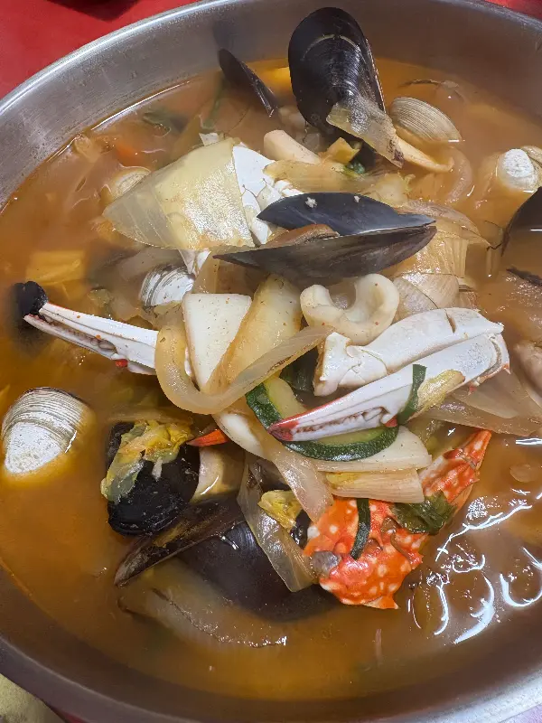 차이나궁 꽃게짬뽕