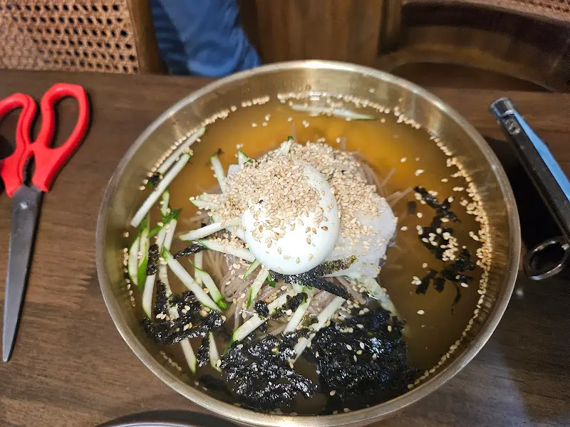 정선회관 물 막국수 디테일 샷