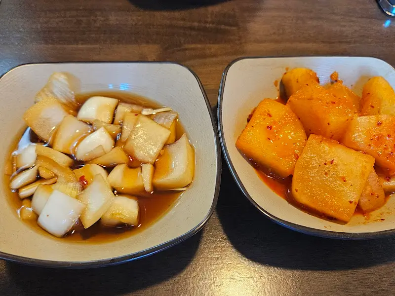 정선회관 깍두기와 무피클