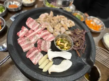 추억 소환! 종로에서 맛보는 인생 막창, 대구 봉자막창에서 즐기는 특별한 밤