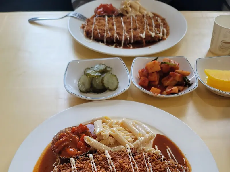 돈까스와 함박스테이크