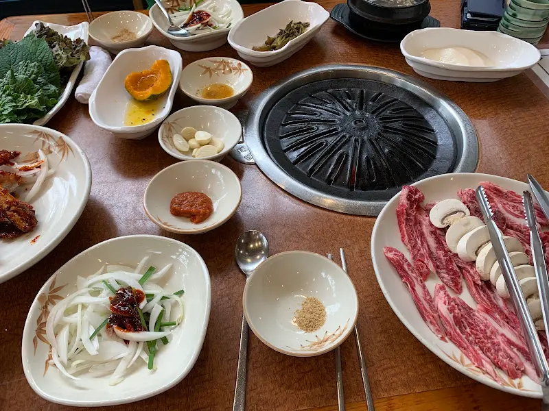 푸짐한 한상 차림