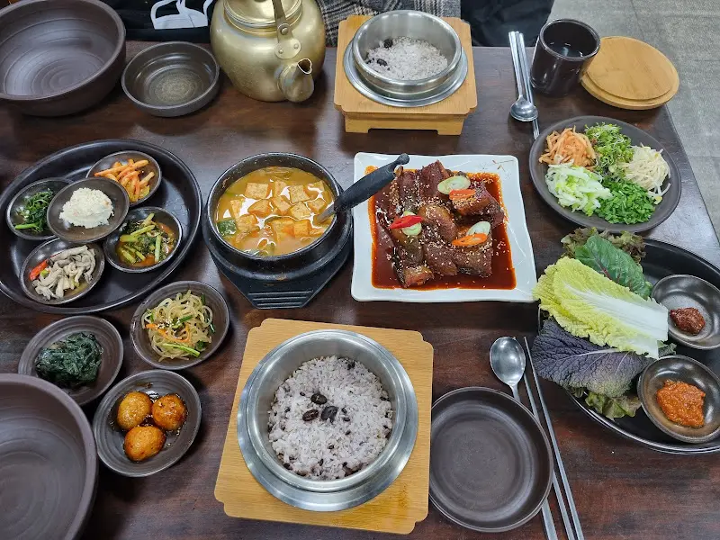 푸짐한 한 상 차림