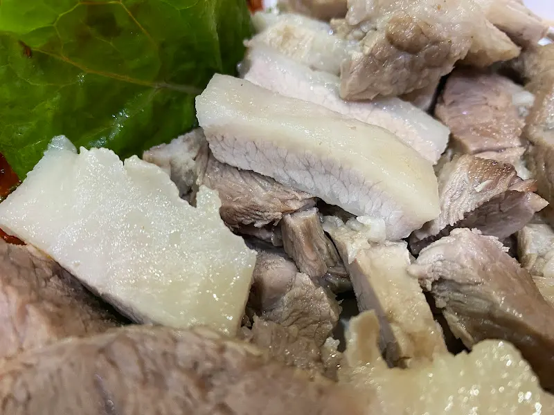 클로즈업한 골동반