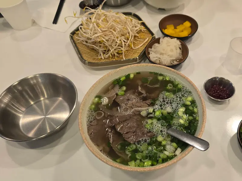 다양한 소스와 곁들임