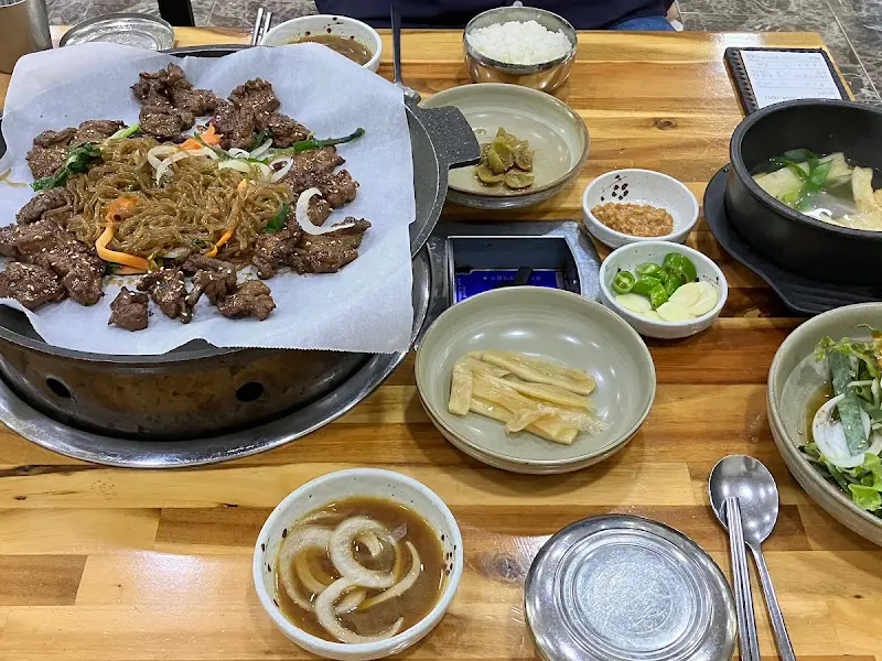 갈매기살과 홍냉면