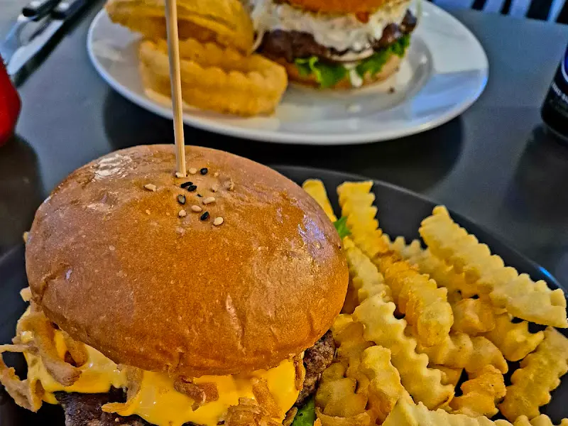 또 다른 버거 메뉴