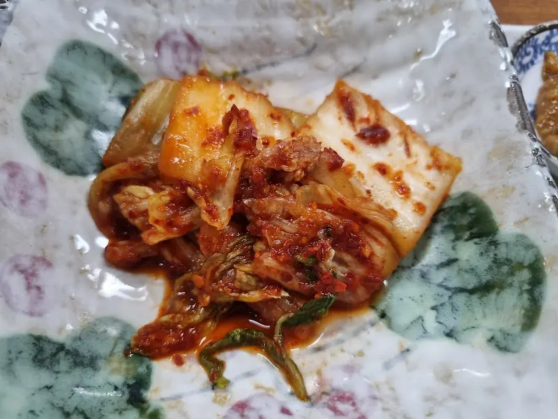 잘 익은 김치 한 점은 꿀맛