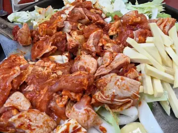혼자 떠난 춘천 여행, 인생 닭갈비 맛집에서 혼밥하다!