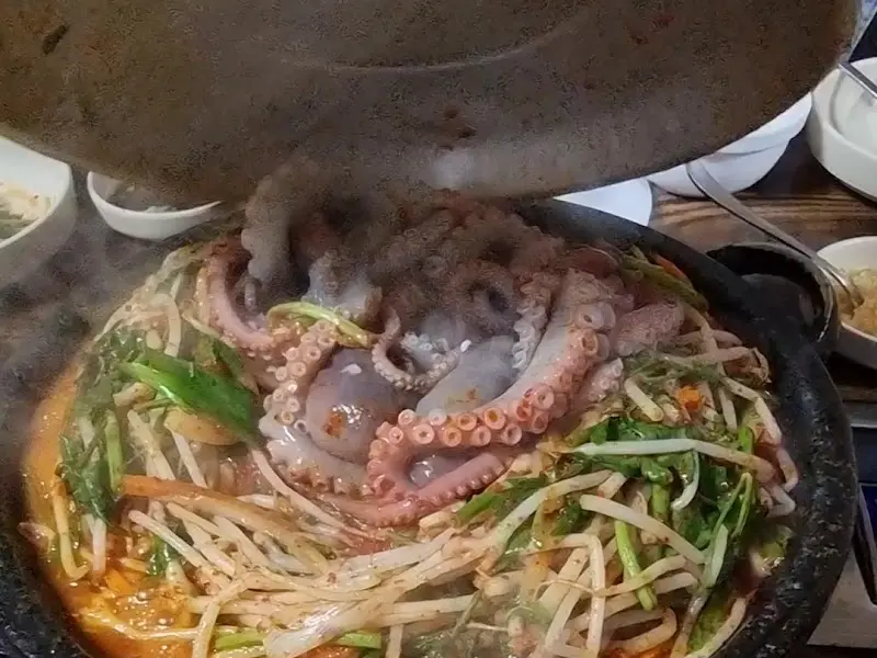 볶음밥 완성된 모습