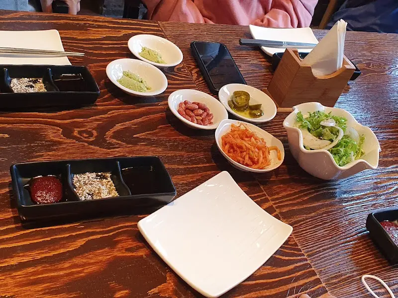 깔끔한 테이블 세팅