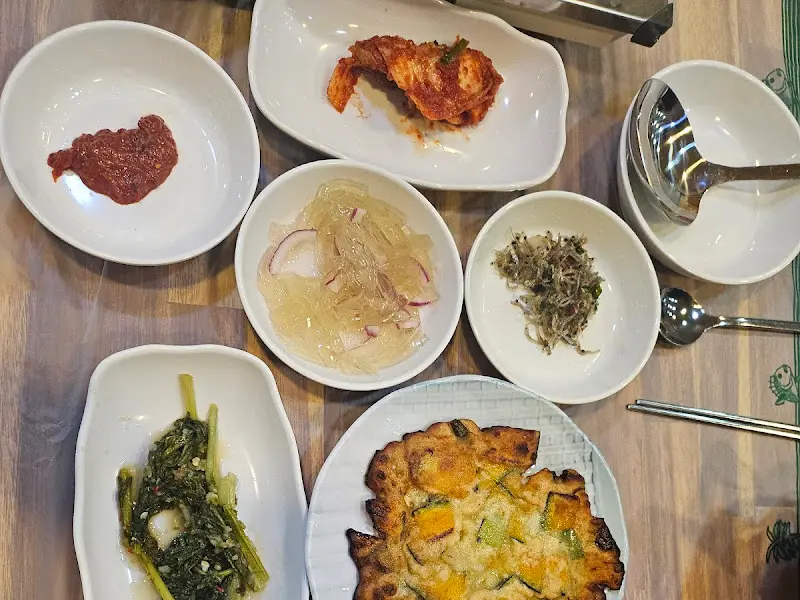 다채로운 밑반찬