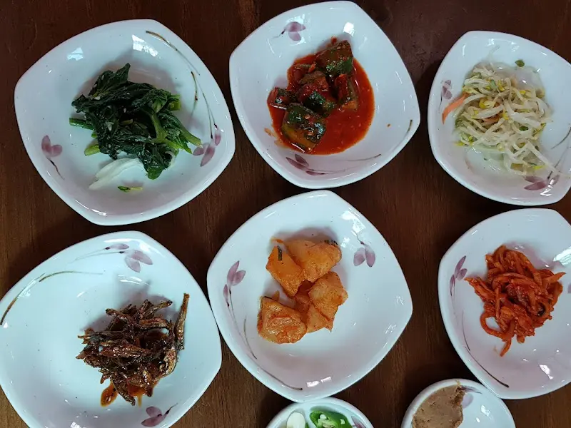 다채로운 밑반찬